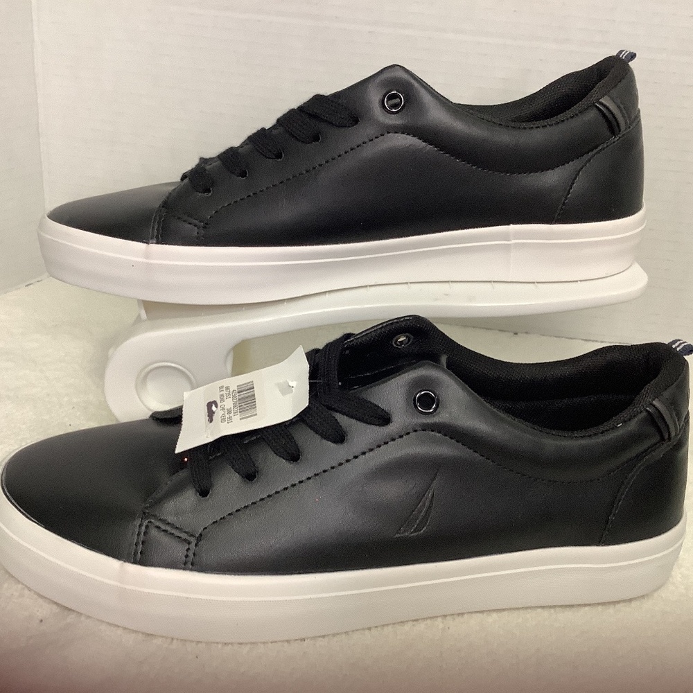 NWT Nautica Graves black men’s sneakers tie up - Picture 1 of 11